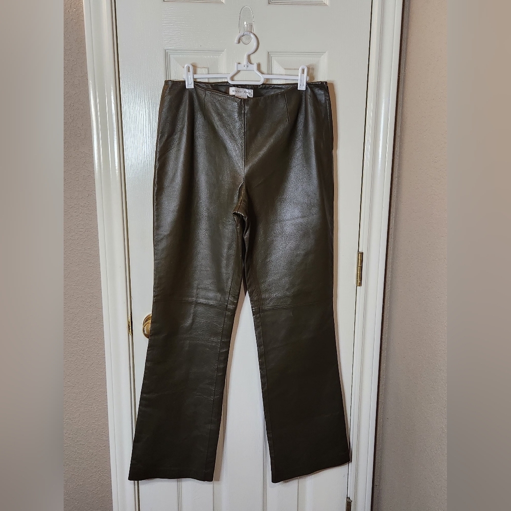 Newport News Olive Green Side Zipper 100% Leather Pants
